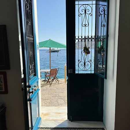Hotel Aliki Symi Extérieur photo