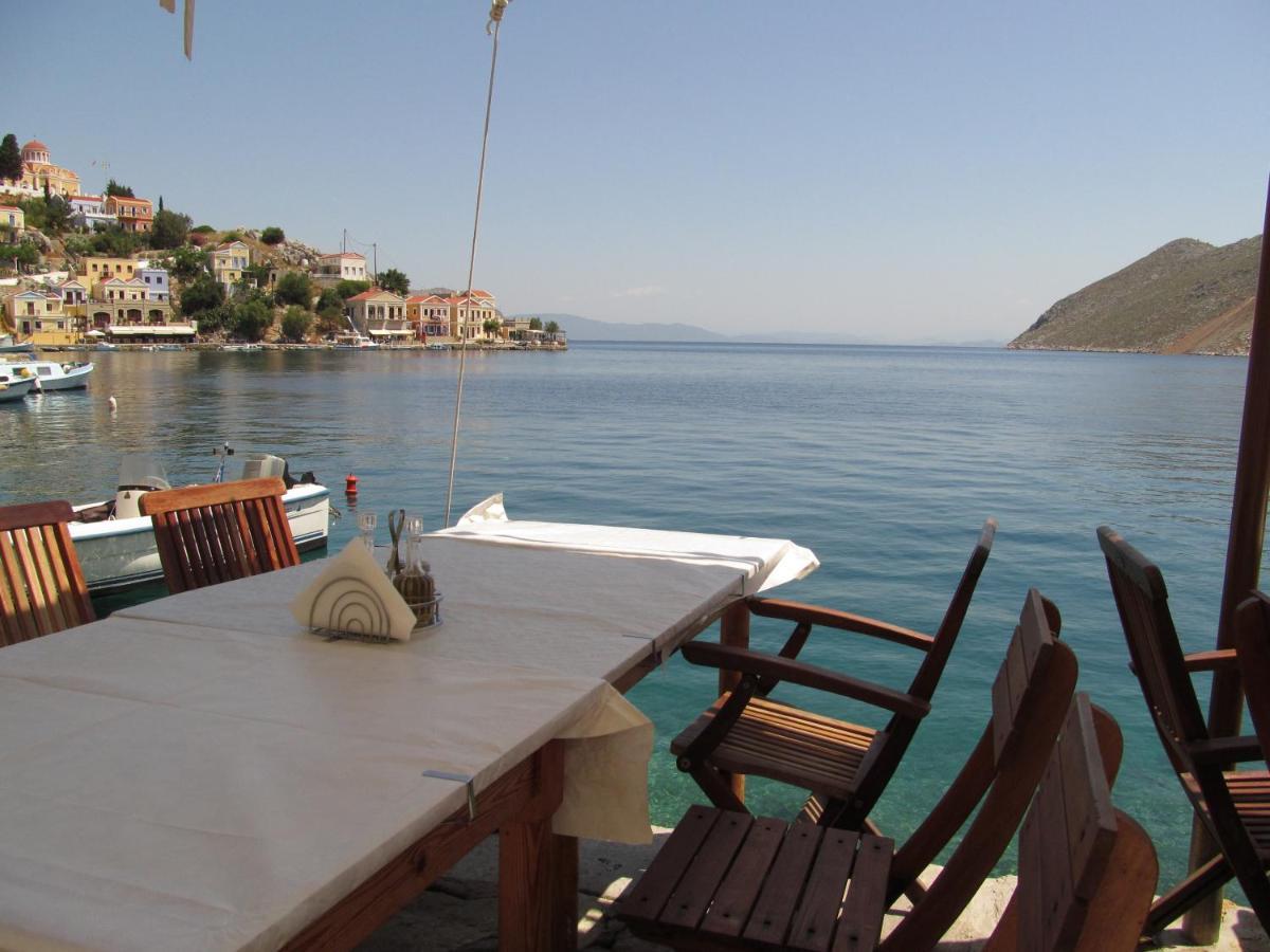 Hotel Aliki Symi Extérieur photo