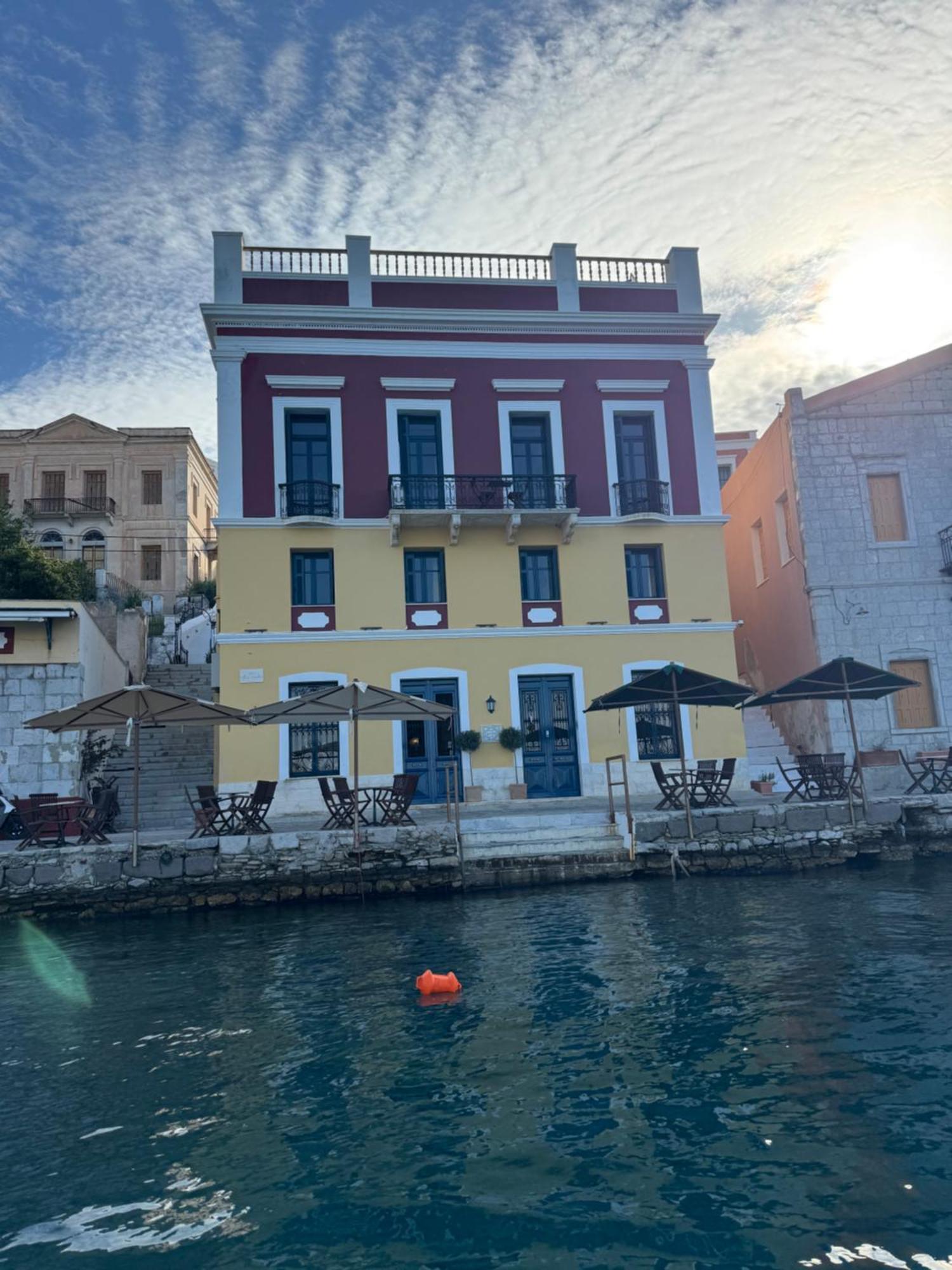 Hotel Aliki Symi Extérieur photo